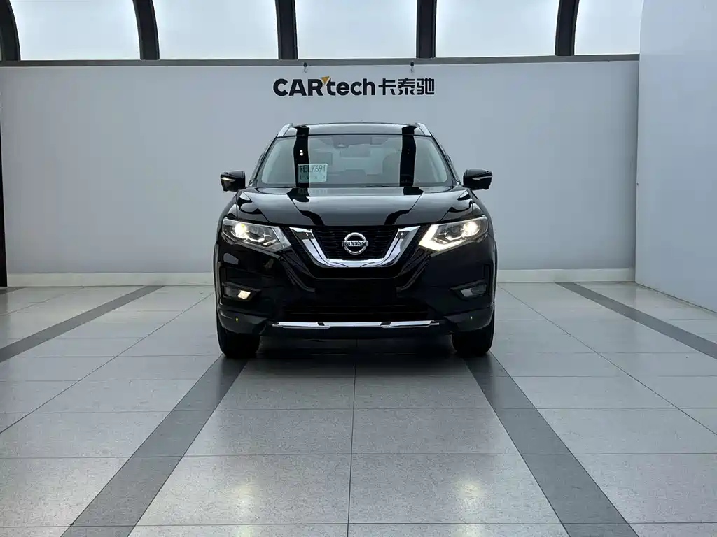 Nissan X-Trail — фото 2