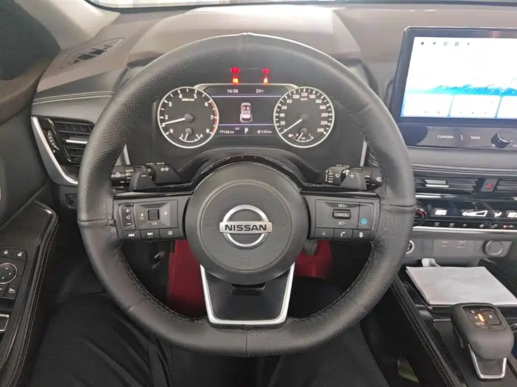 Nissan X-Trail — фото 11