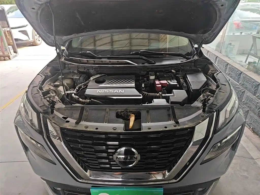 Nissan X-Trail — фото 20