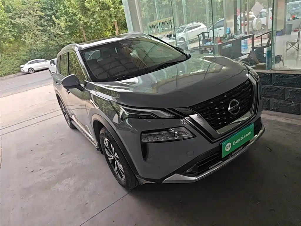 Nissan X-Trail — фото 4
