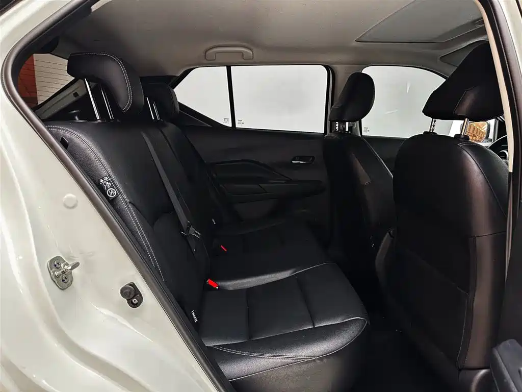 Nissan Kicks — фото 23