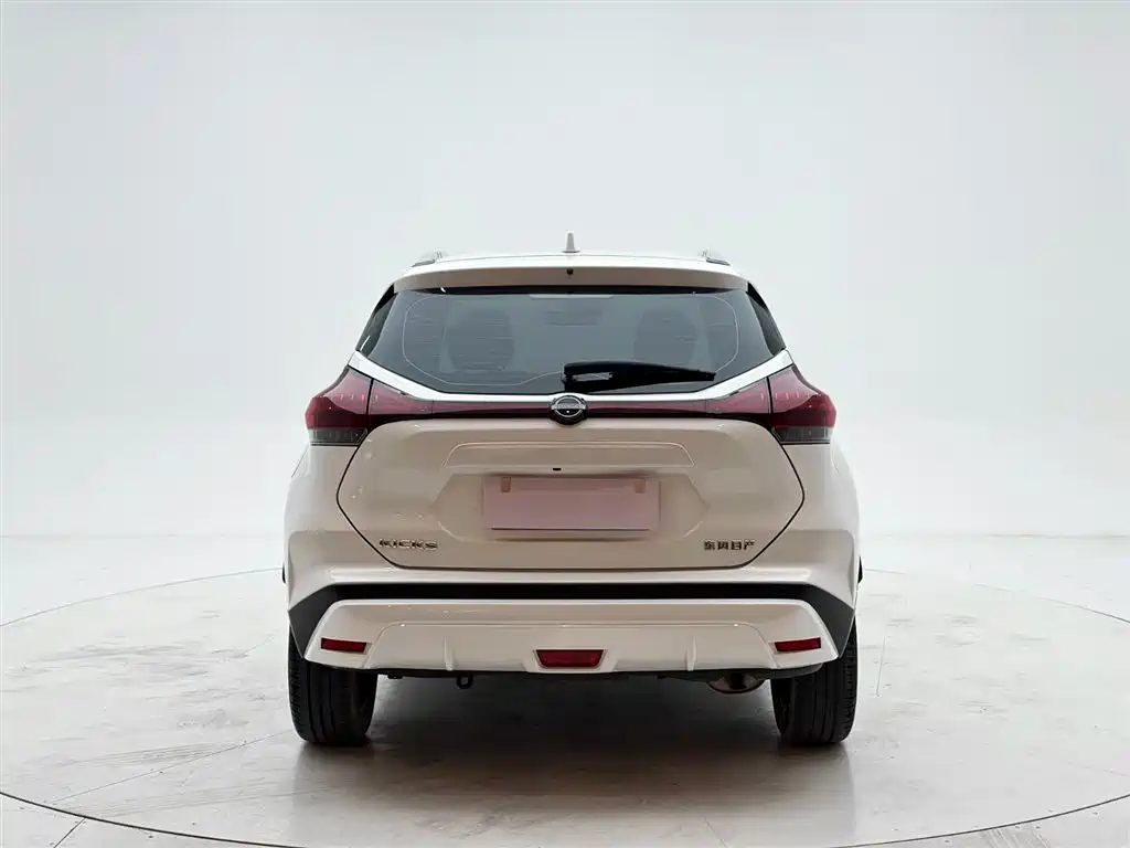 Nissan Kicks — фото 5