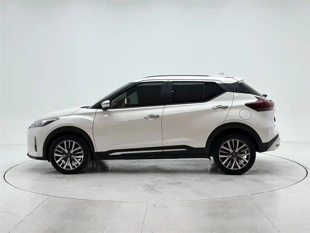 Nissan Kicks — фото 7