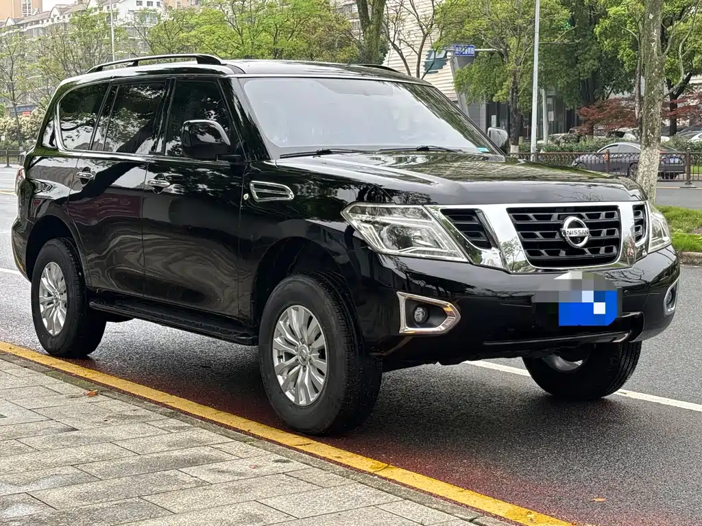 Nissan Patrol — фото 2