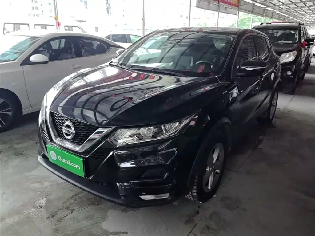 Nissan Qashqai — фото 2
