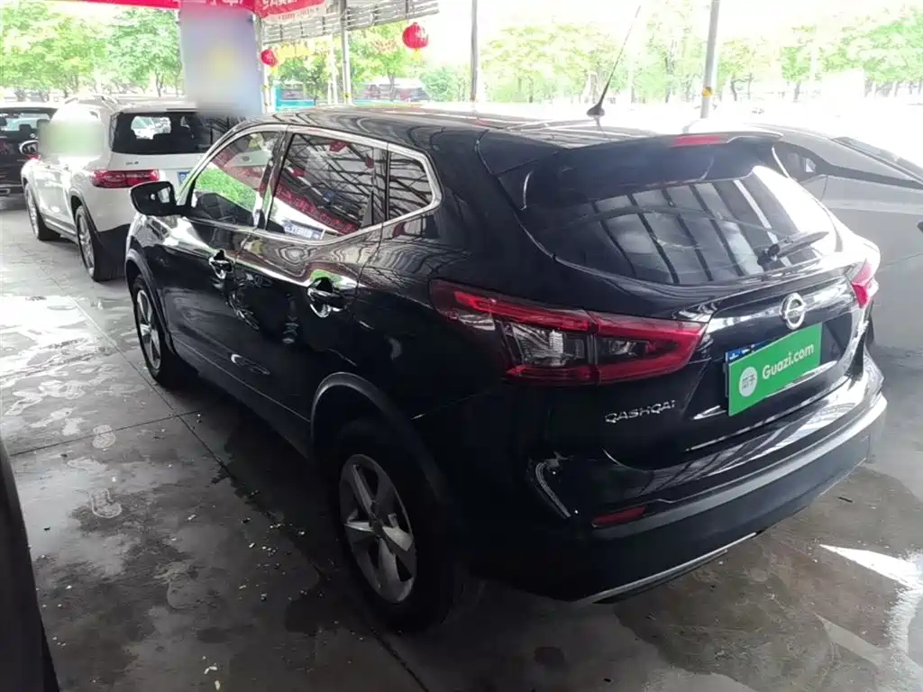 Nissan Qashqai — фото 5