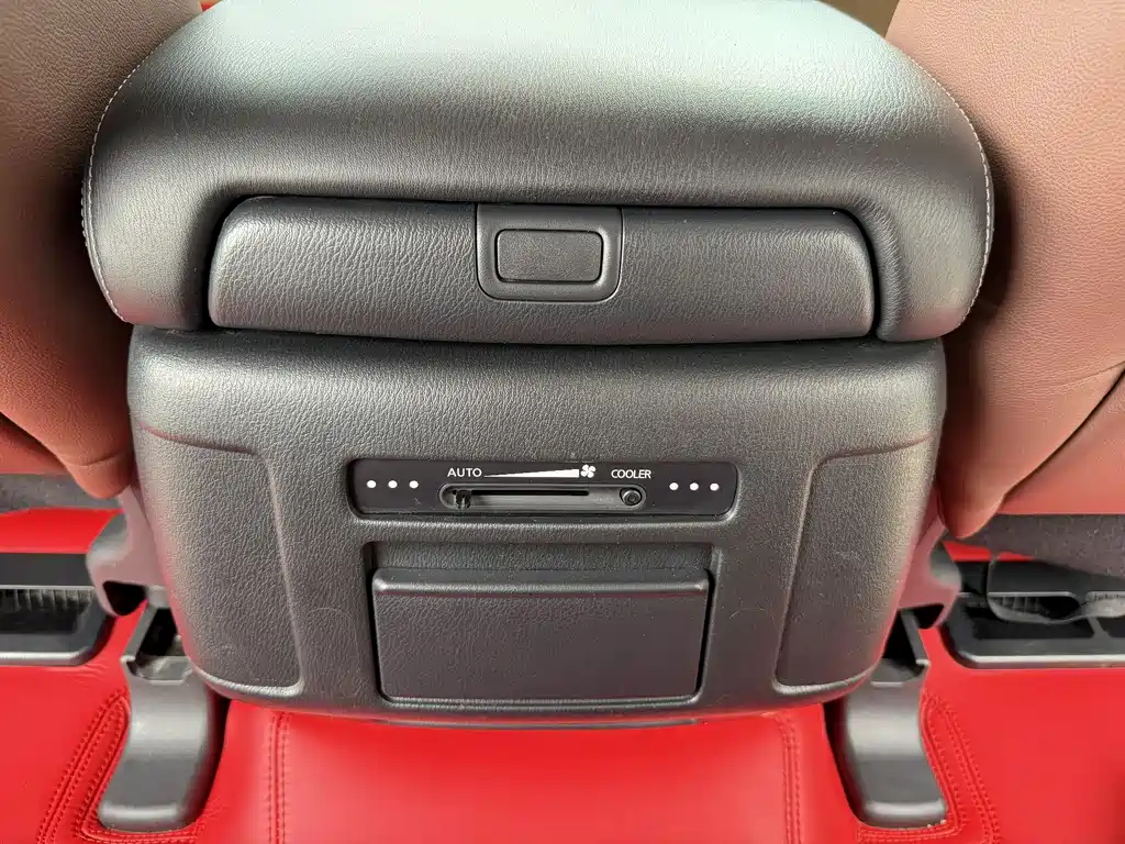 Nissan Patrol — фото 17
