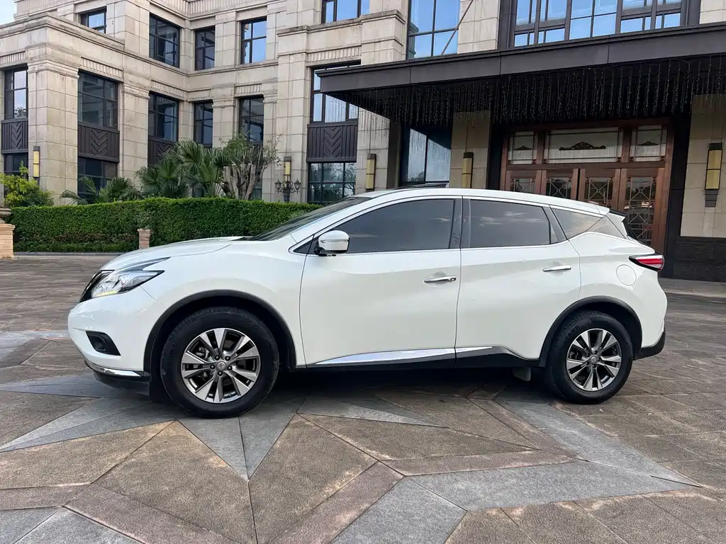 Nissan Murano — фото 6