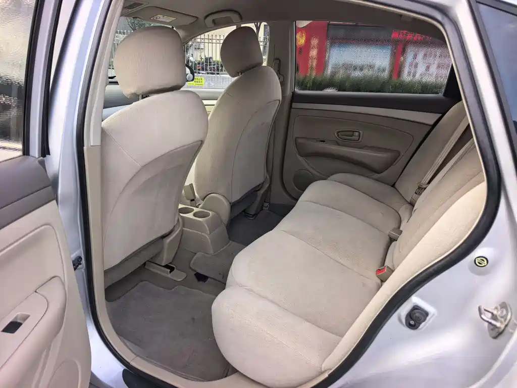 Nissan Sylphy — фото 10
