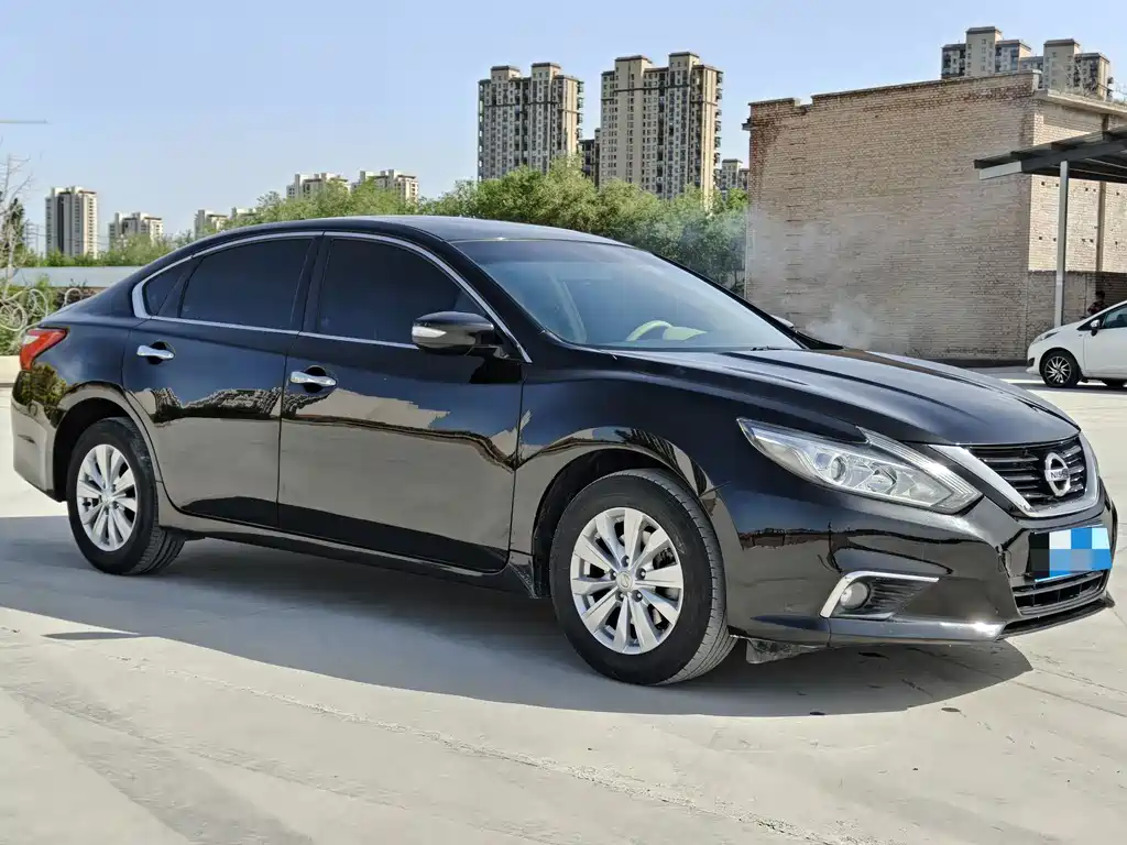 Nissan Teana — фото 3