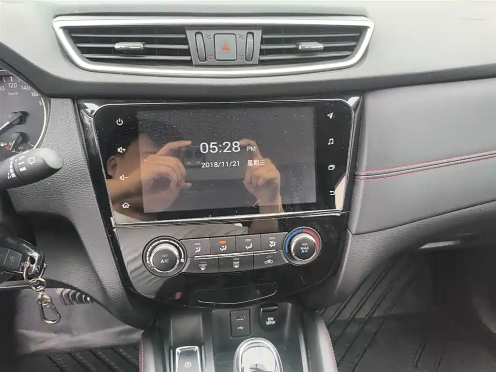 Nissan Qashqai — фото 13