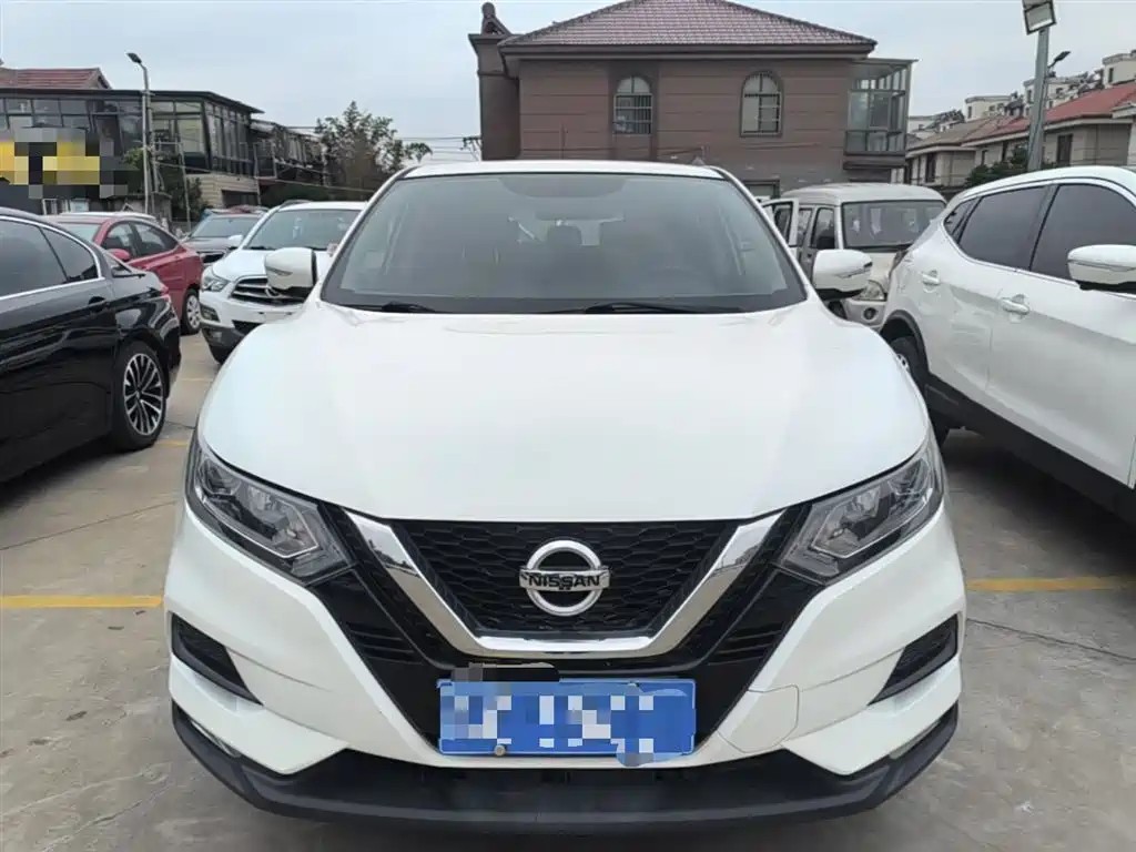 Nissan Qashqai — фото 3