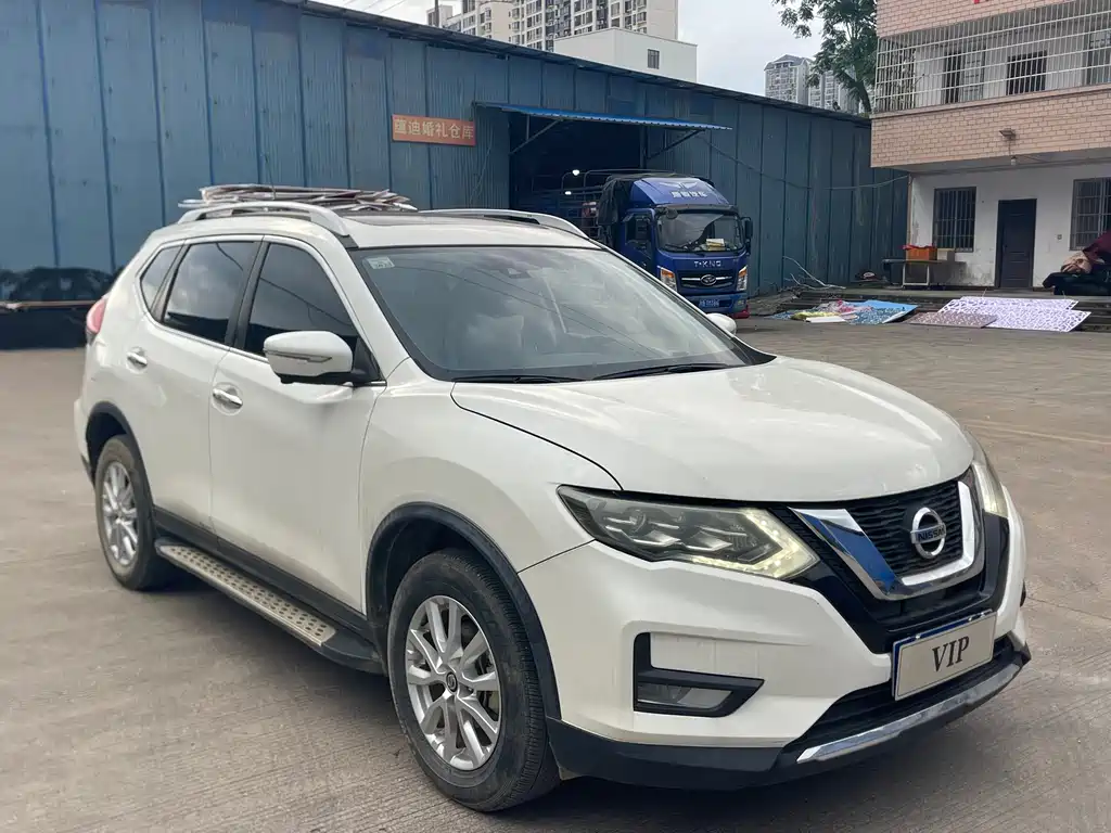 Nissan X-Trail — фото 3
