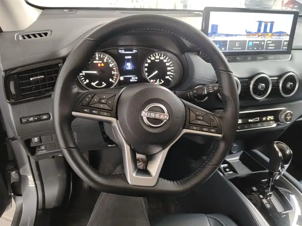 Nissan X-Trail — фото 11