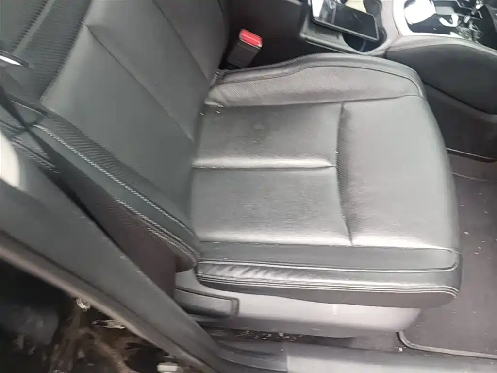 Nissan X-Trail — фото 25