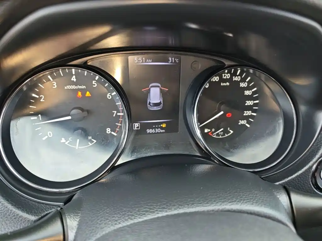 Nissan X-Trail — фото 9