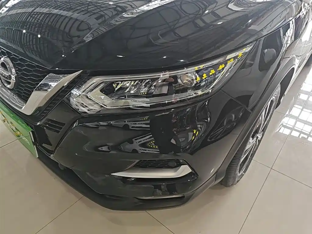 Nissan Qashqai — фото 24