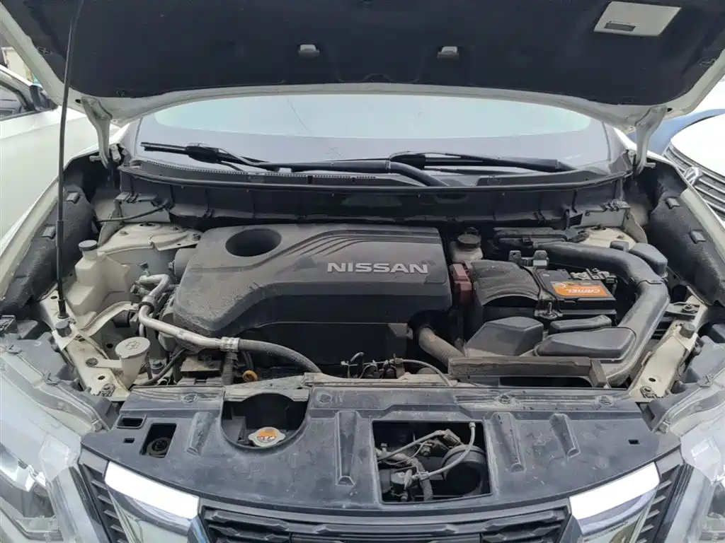 Nissan X-Trail — фото 20