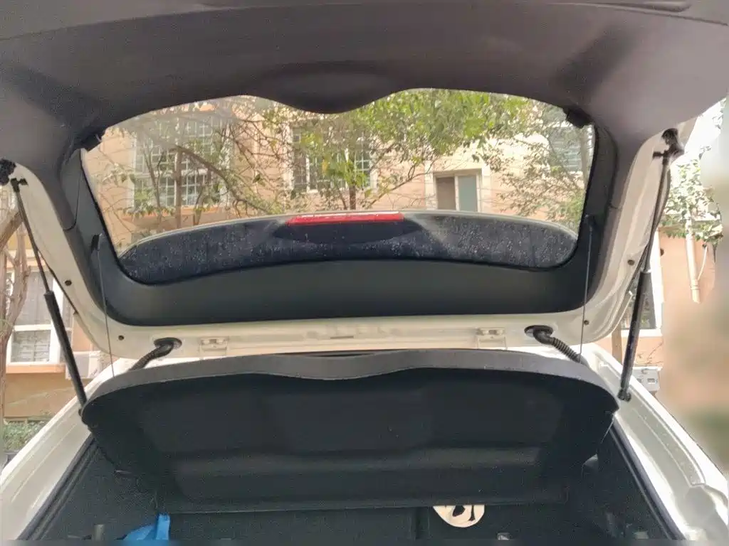 Nissan Qashqai — фото 10