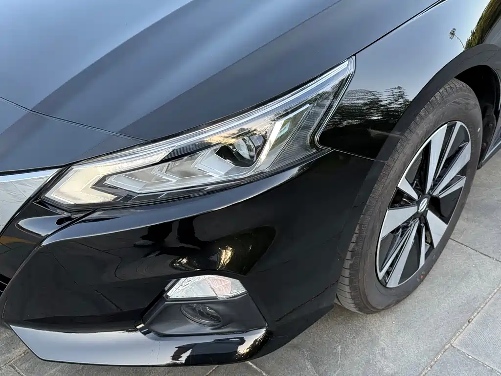 Nissan Teana — фото 4