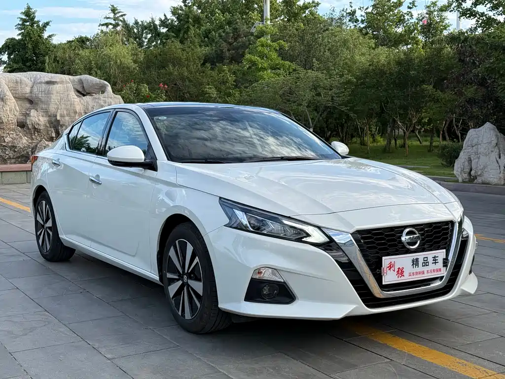 Nissan Teana — фото 3