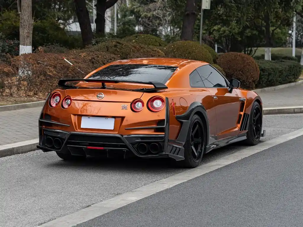 Nissan GT-R — фото 4