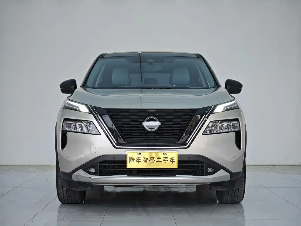 Nissan X-Trail — фото 2