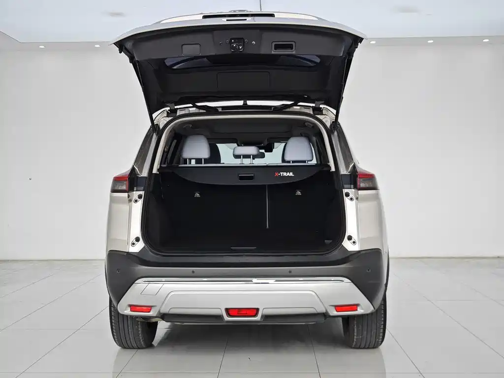 Nissan X-Trail — фото 23