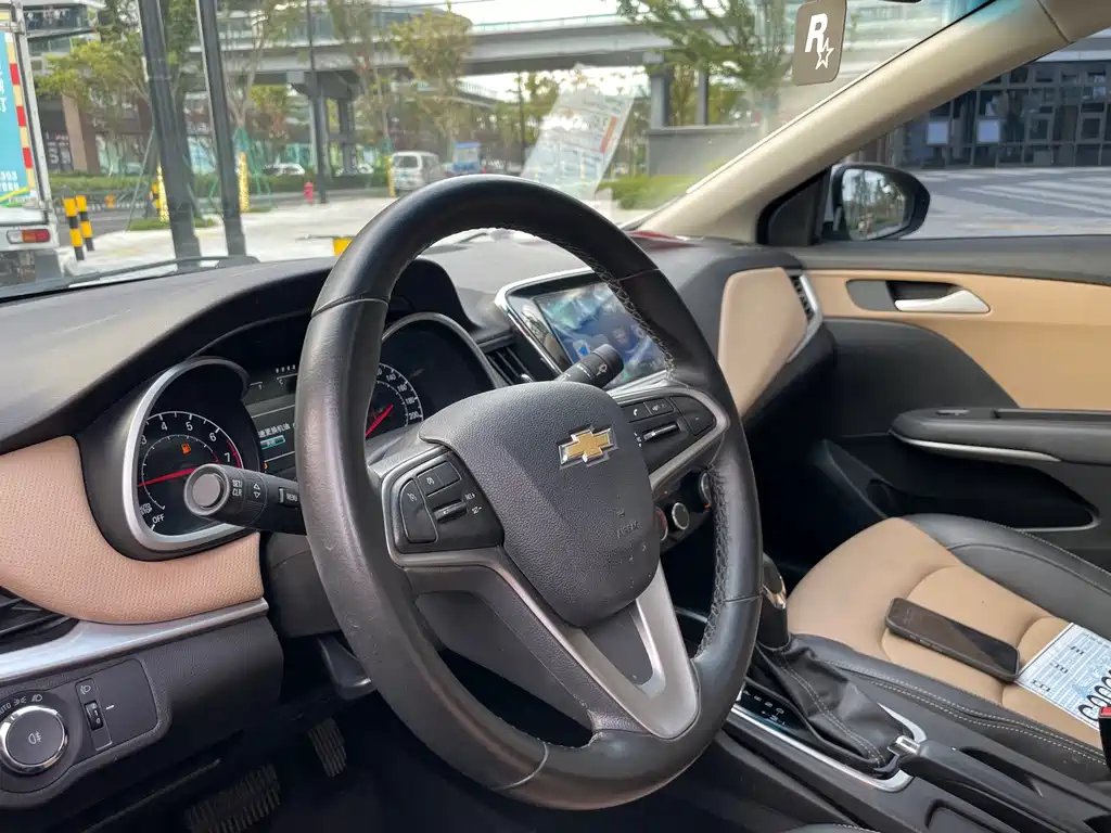 Chevrolet Monza — фото 13