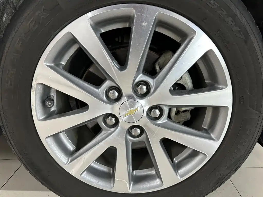 Chevrolet Malibu — фото 11