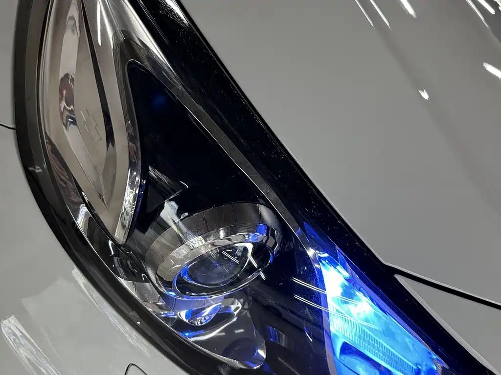 Chevrolet Malibu — фото 13