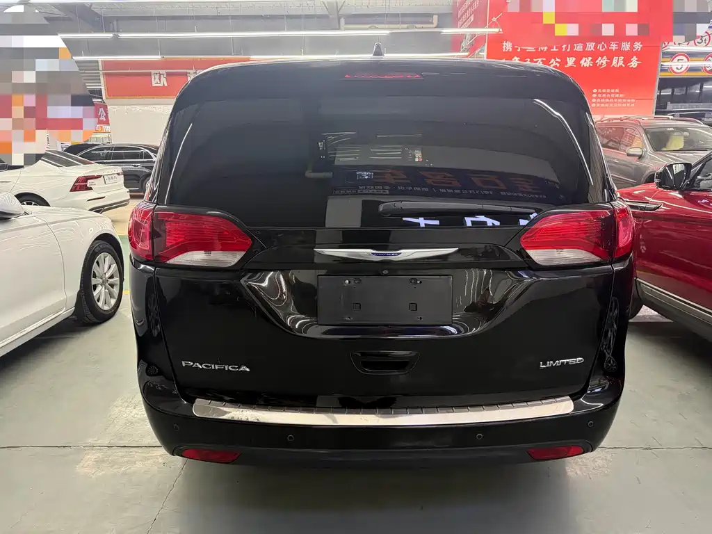 Chrysler Grand Voyager (Import) — фото 15