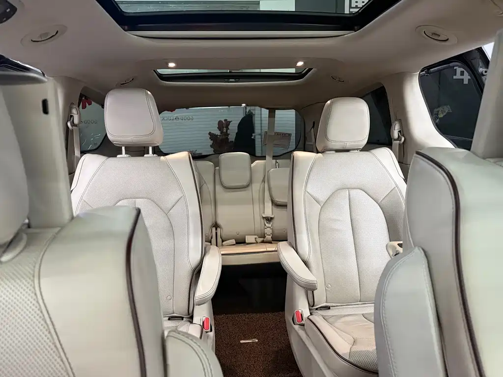 Chrysler Grand Voyager (Import) — фото 8