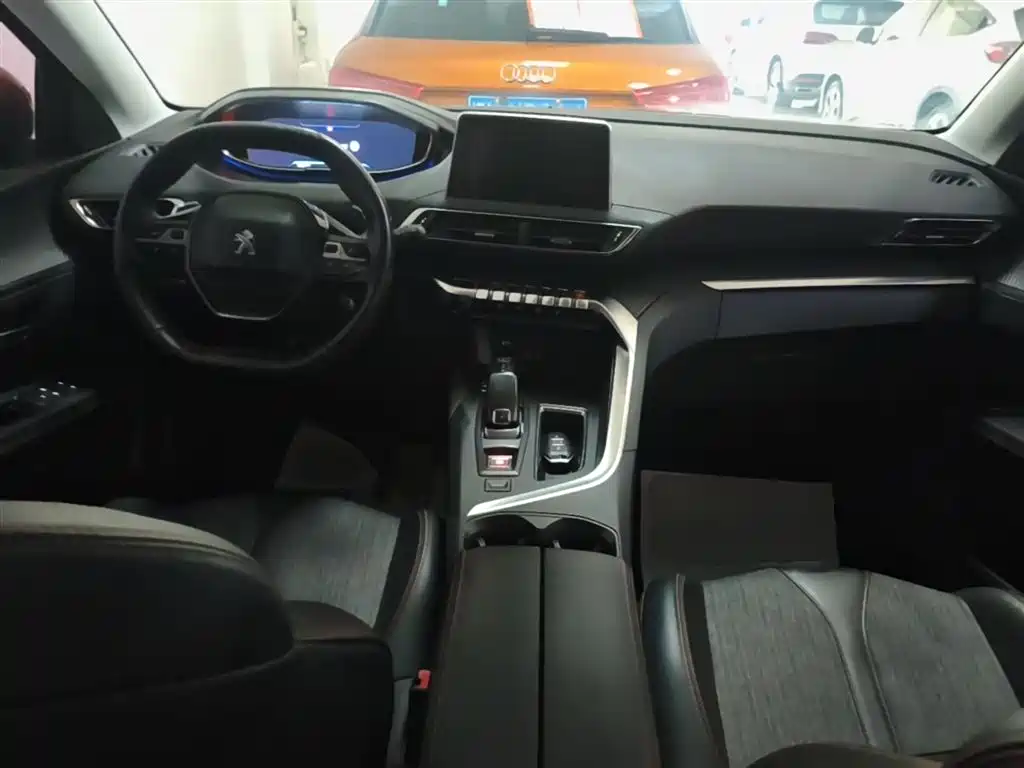 Peugeot 4008 — фото 10