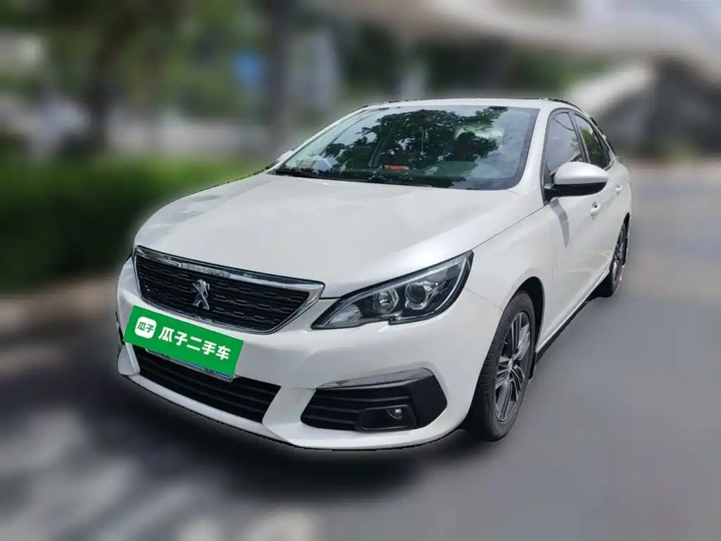 Peugeot 308 — фото 2