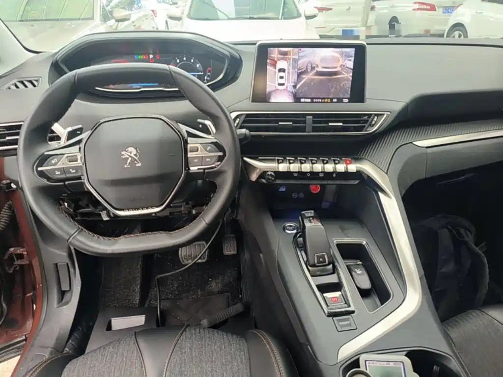 Peugeot 4008 — фото 10