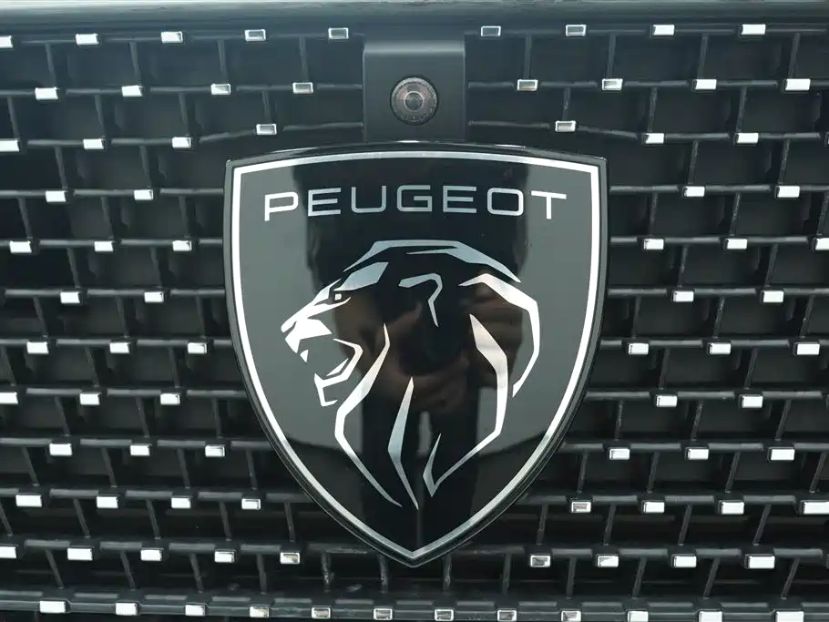 Peugeot 5008 — фото 7