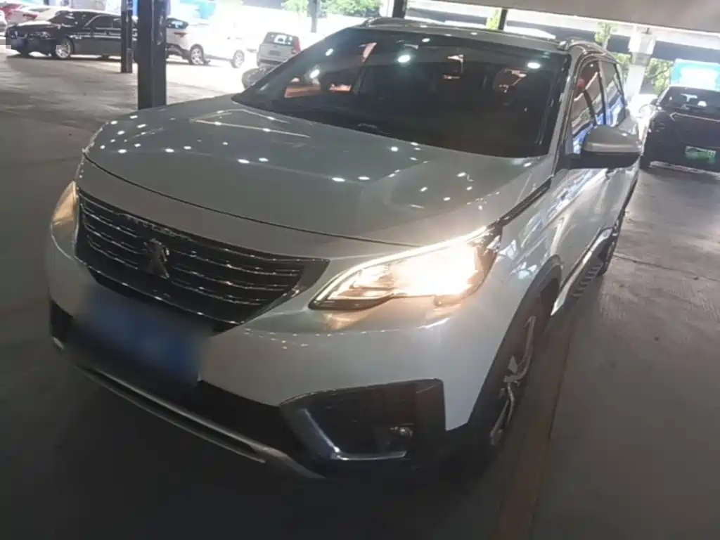 Peugeot 5008 — фото 2