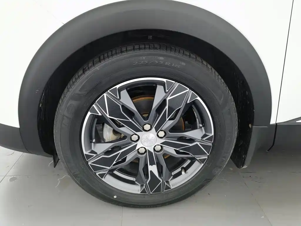 Peugeot 4008 — фото 17