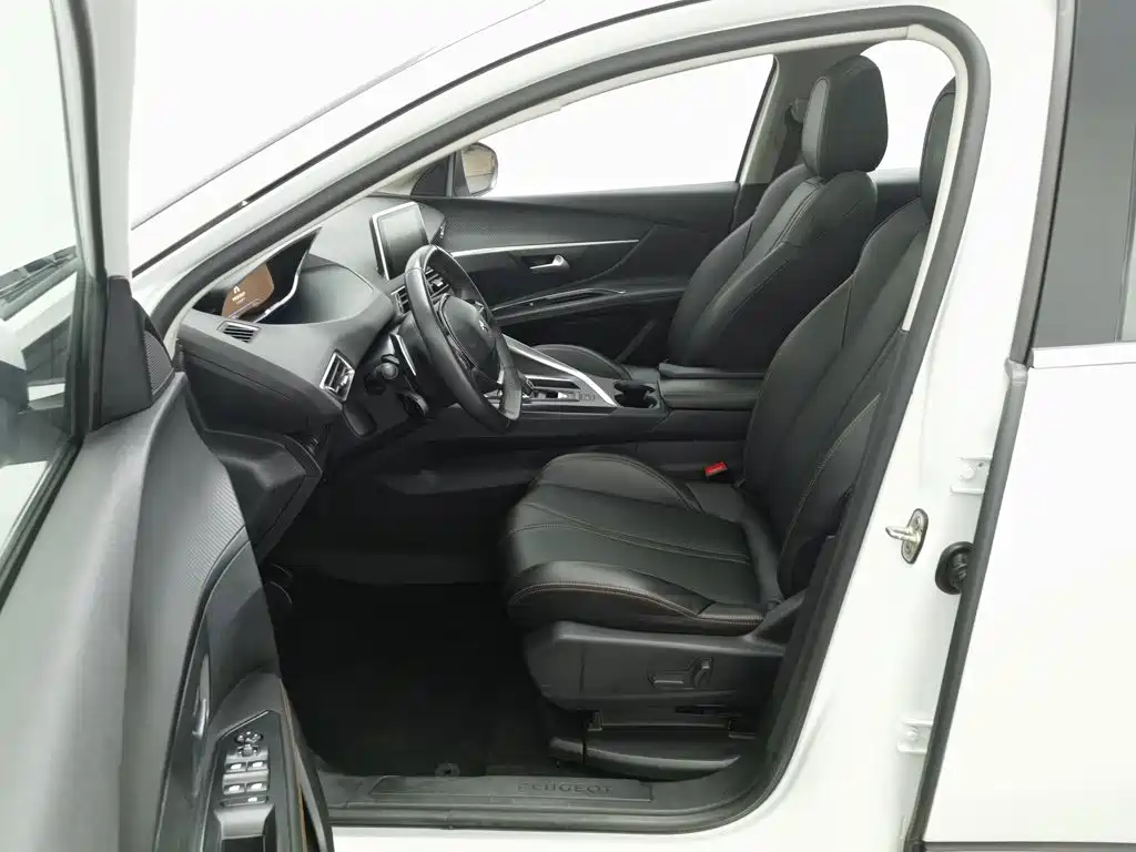 Peugeot 4008 — фото 10