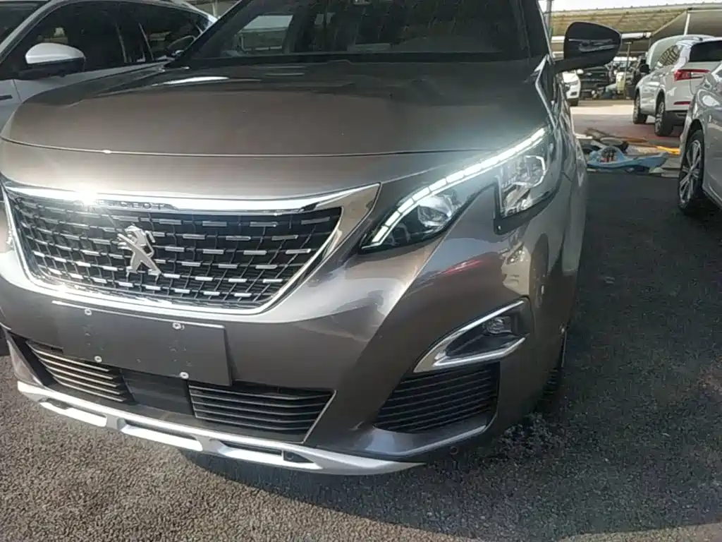 Peugeot 4008 — фото 24