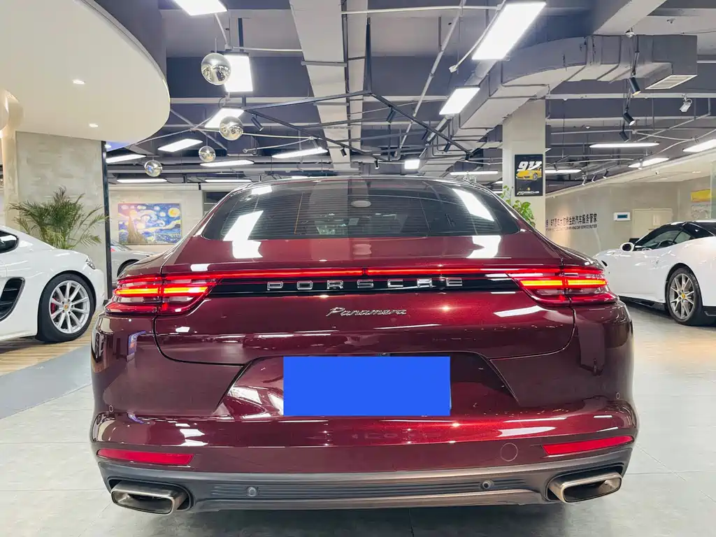 Porsche Panamera — фото 6