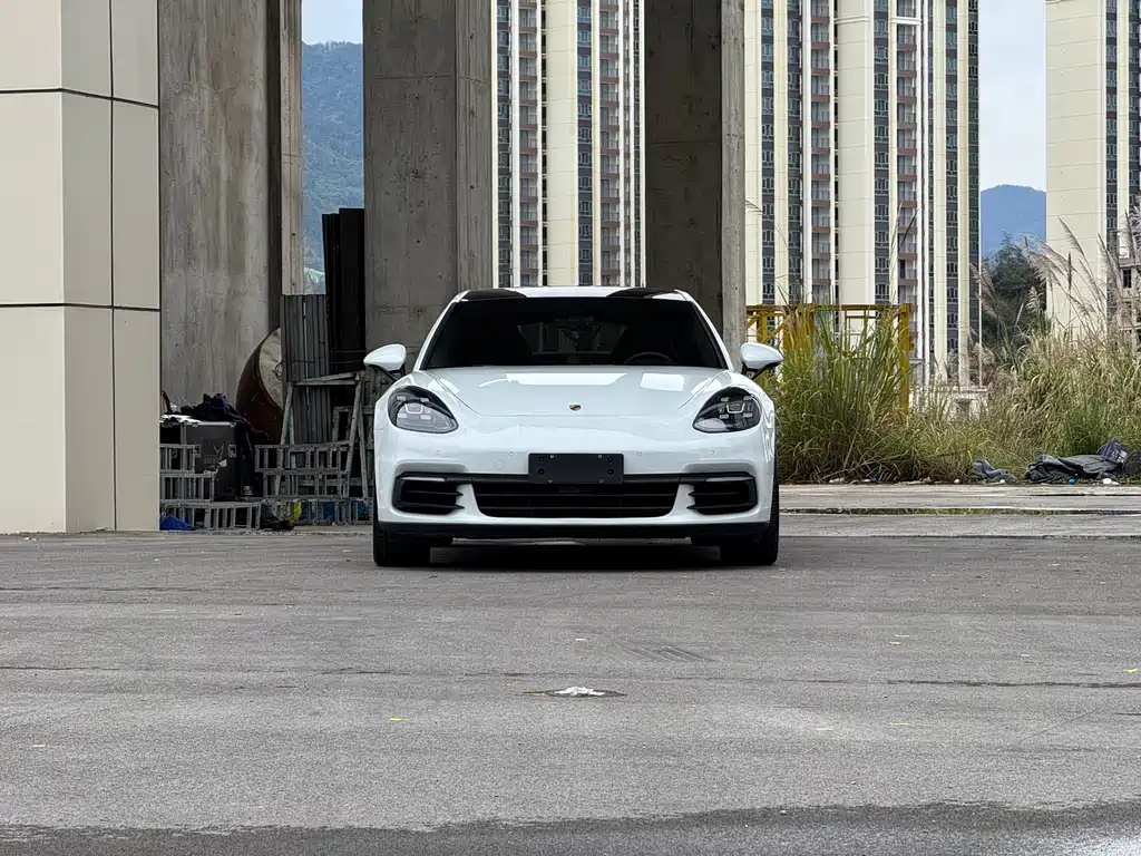 Porsche Panamera — фото 3