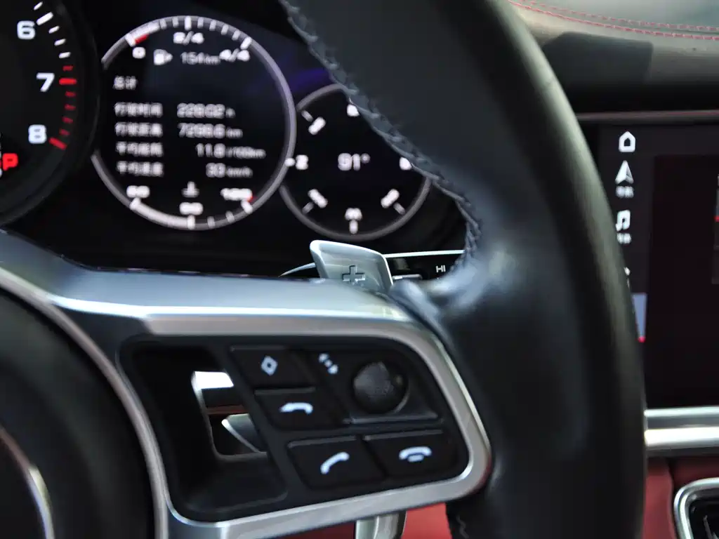 Porsche Panamera — фото 9