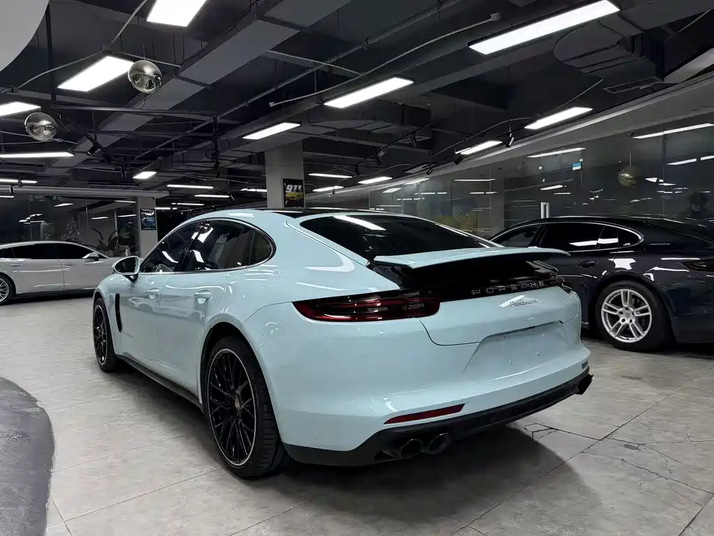 Porsche Panamera — фото 4