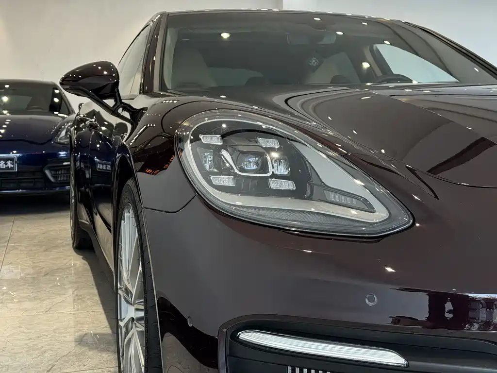 Porsche Panamera — фото 3