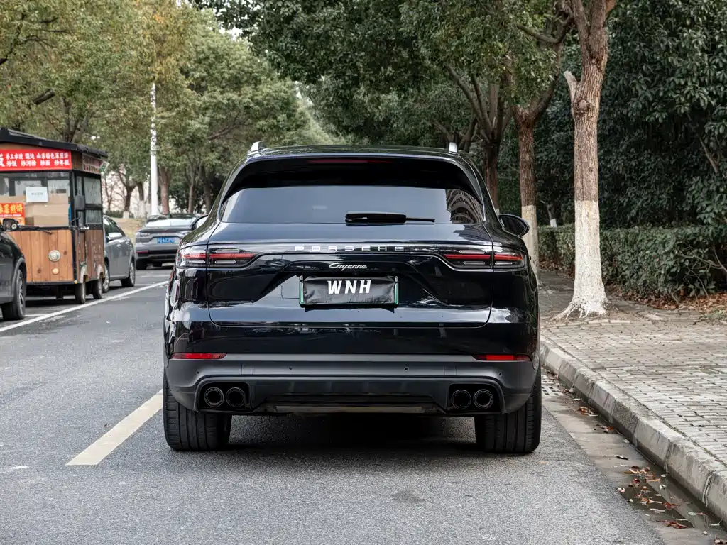 Porsche Cayenne Hybrid — фото 4