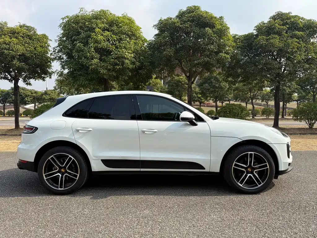Porsche Macan — фото 4