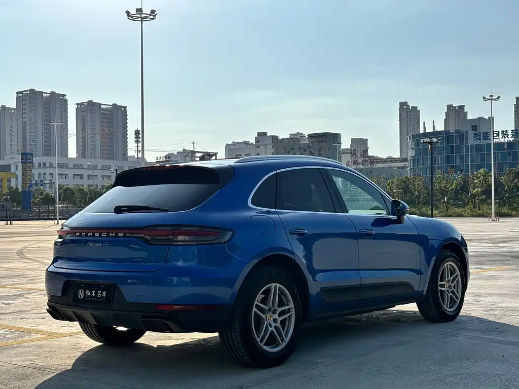 Porsche Macan — фото 6