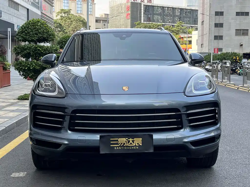 Porsche Cayenne — фото 2